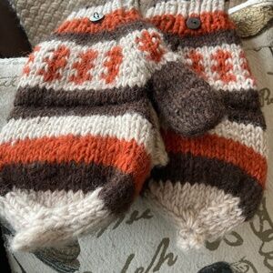 Wool Gloves Mittens Fleece Lining Convertible Handmade in Nepal